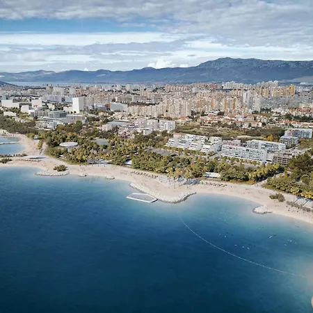 Luxury 7heaven Palace شقة سبليت